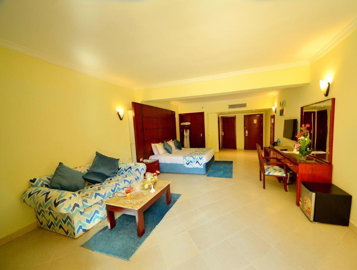 Sea Beach Aqua Park Resort ชาร์มเอลชีค ภายนอก รูปภาพ